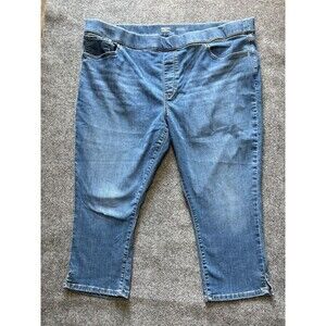 Levi’s Pull on Capri Jeans Womens 45x22 Totally Shaping Stretch Waist Blue Denim